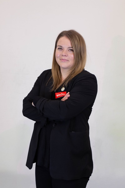 Eagles_2024-8_Eva-Verworner_Headcoach_Eagles-1